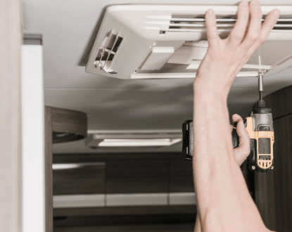 <p style="font-family: 'Poppins', sans-serif; font-weight: 700; font-size:24px;">RV AC REPAIR</p>